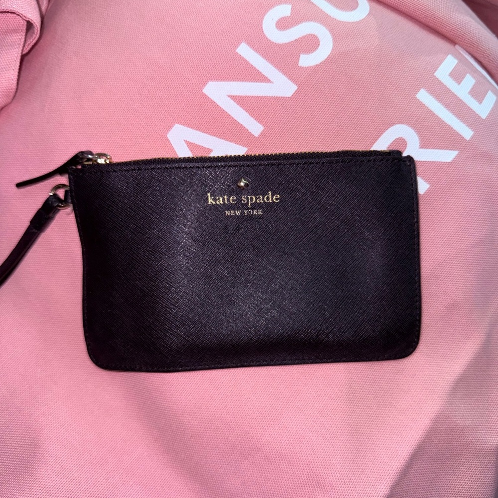 !!!SOLD!!! Kate Spade Black Leather Wristlet